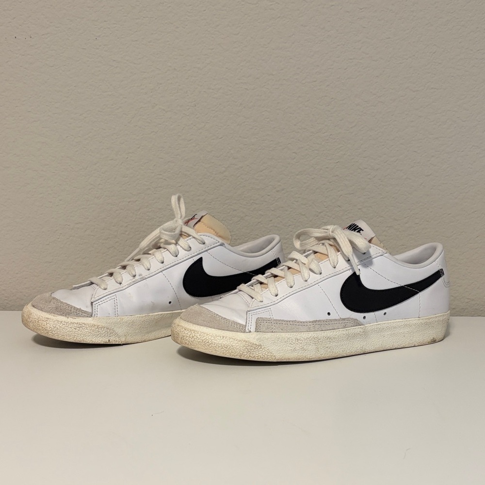 Nike Blazer Low 77 Leather Sneakers Casual Shoes White Black Vintage Men's 9.5